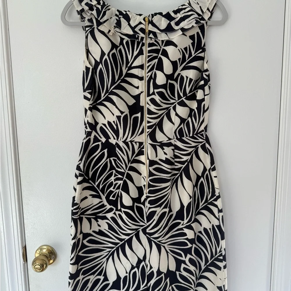 Kate Spade Elegant Black and White Leaf Print Dress - Picture 4 of 10